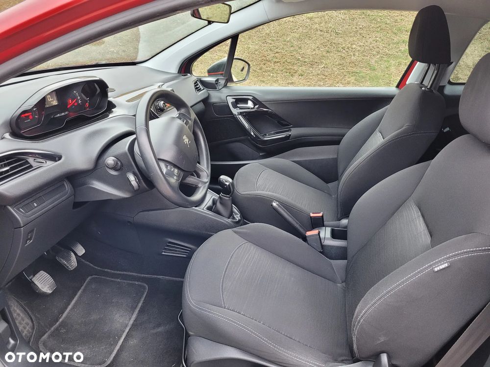 Peugeot 208 1.2 PureTech Active - 9
