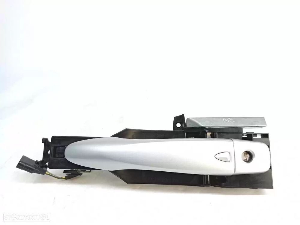 MANIPULO EXTERIOR FRONTAL ESQUERDO NISSAN PULSAR FASTBACK 2017 -8061121133 - 2