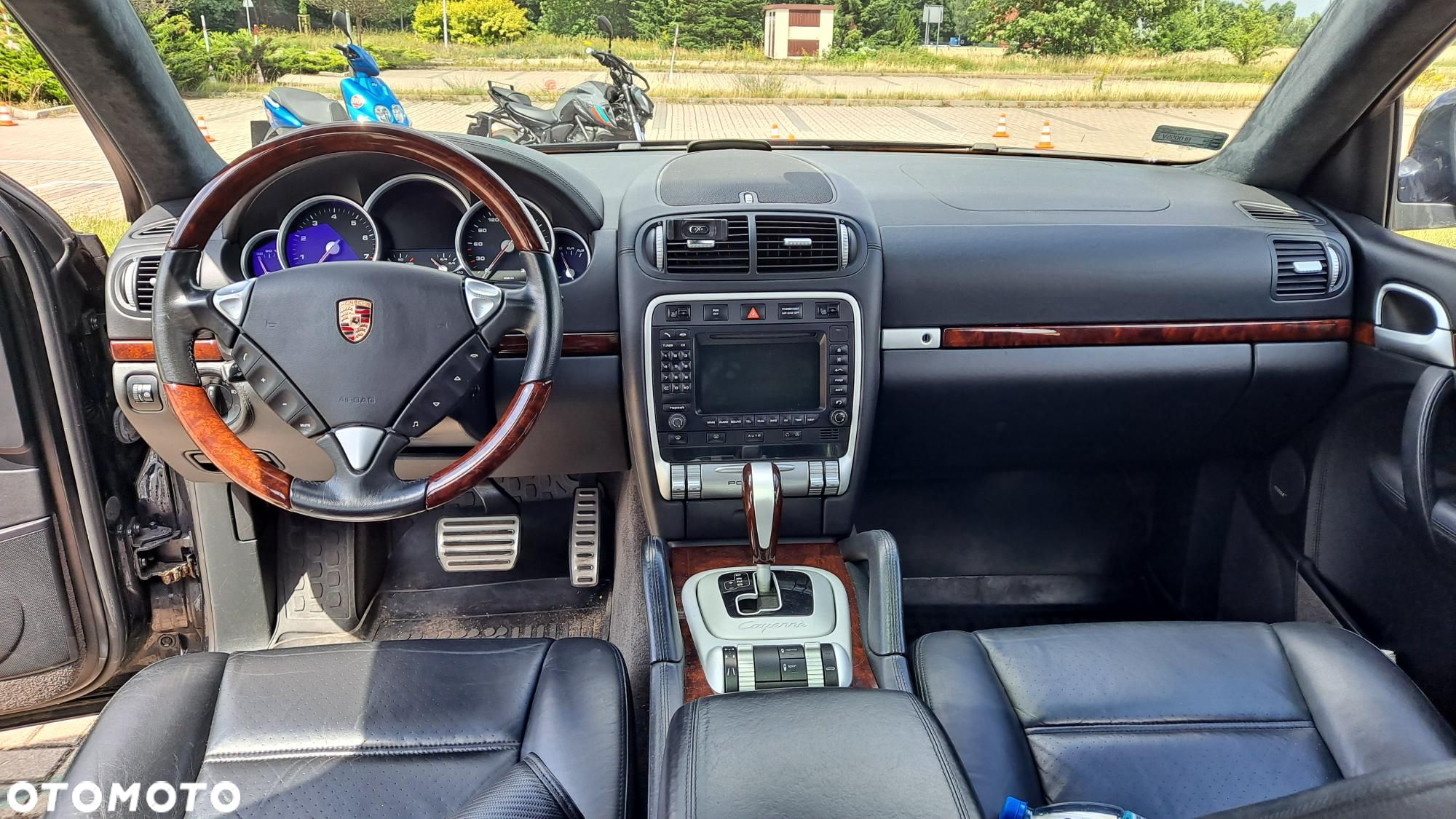 Porsche Cayenne Turbo Tiptronic S - 11