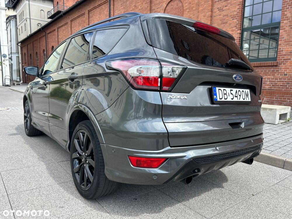 Ford Kuga 1.5 EcoBoost 2x4 ST-Line - 34