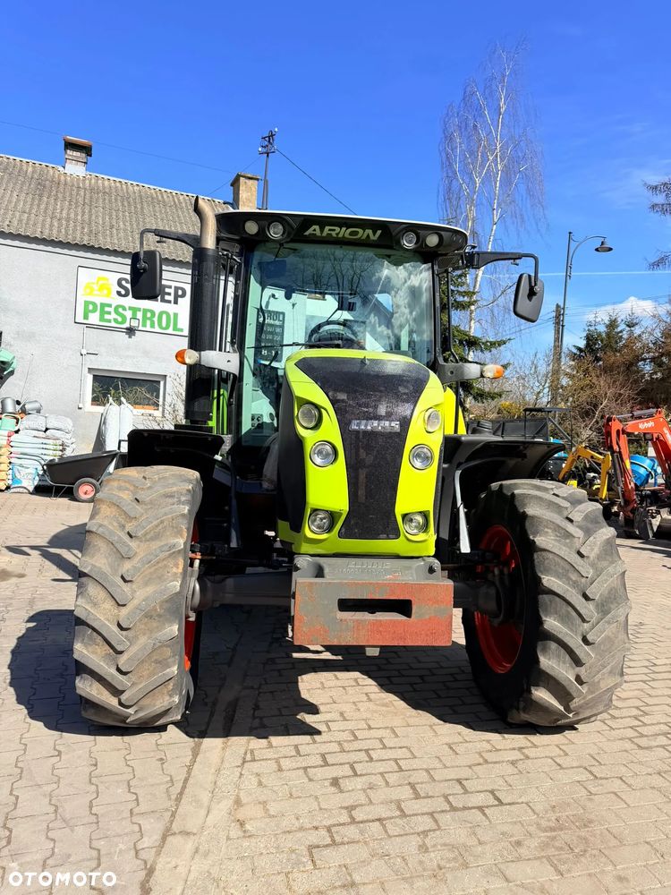 Claas Arion 530 - 12