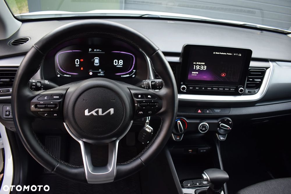 Kia Stonic - 27