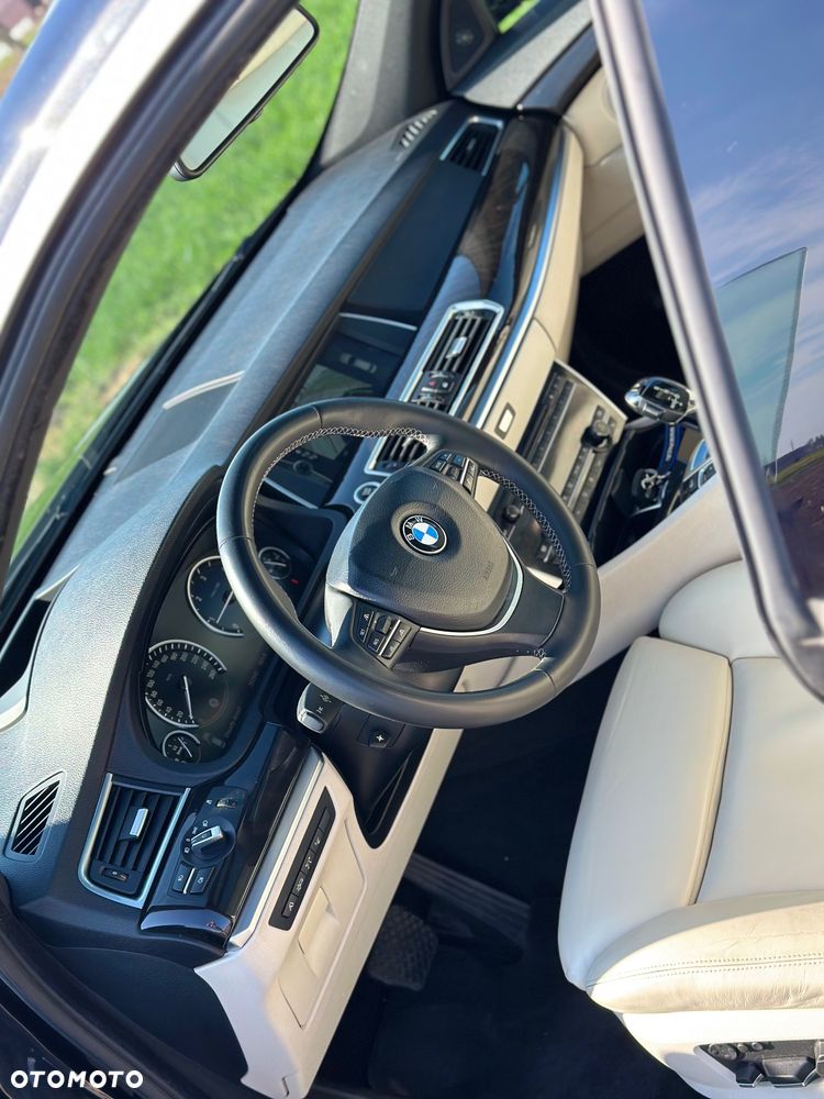 BMW 5GT 530d - 7