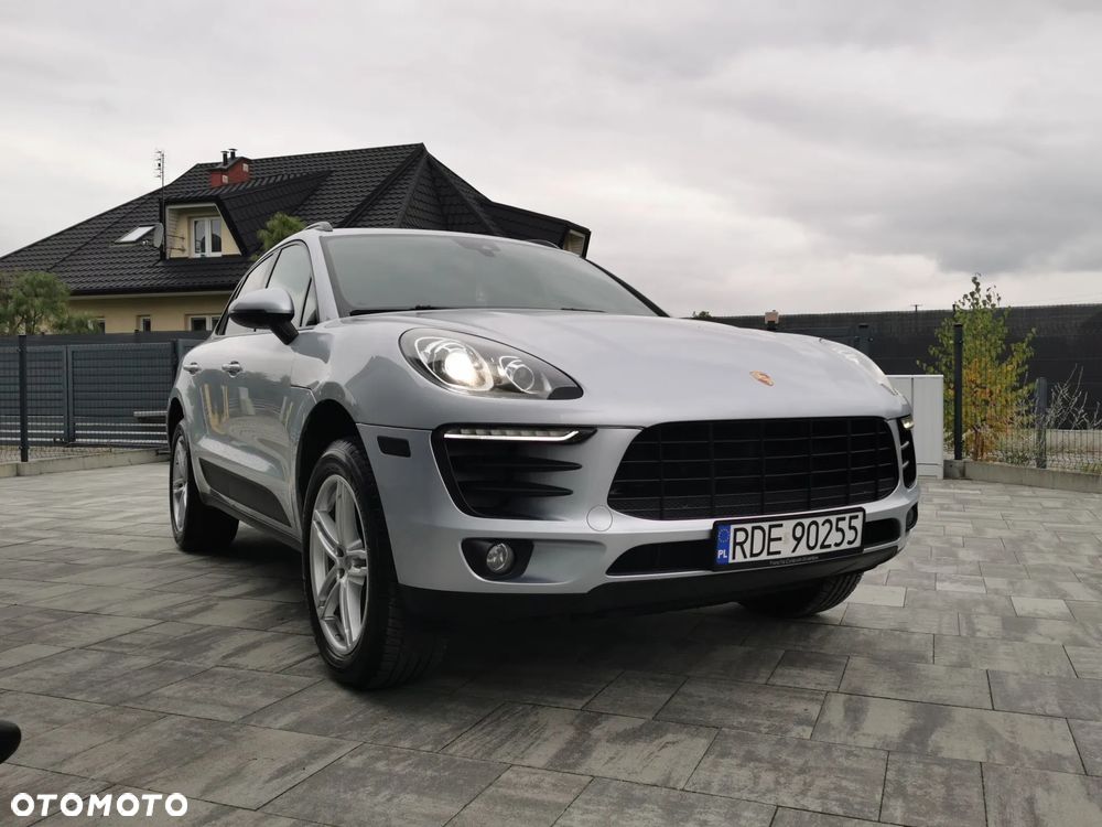 Porsche Macan Standard - 1