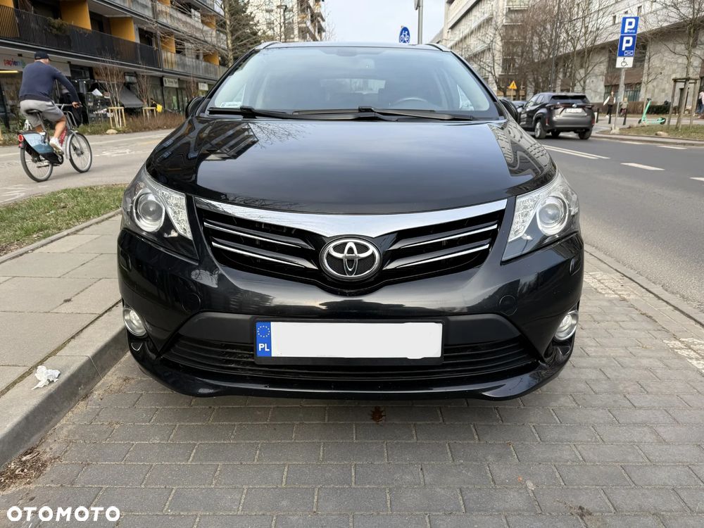 Toyota Avensis 2.0 Premium EU5 - 5