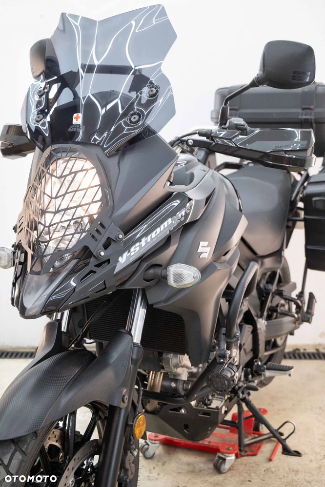 Suzuki DL - 10