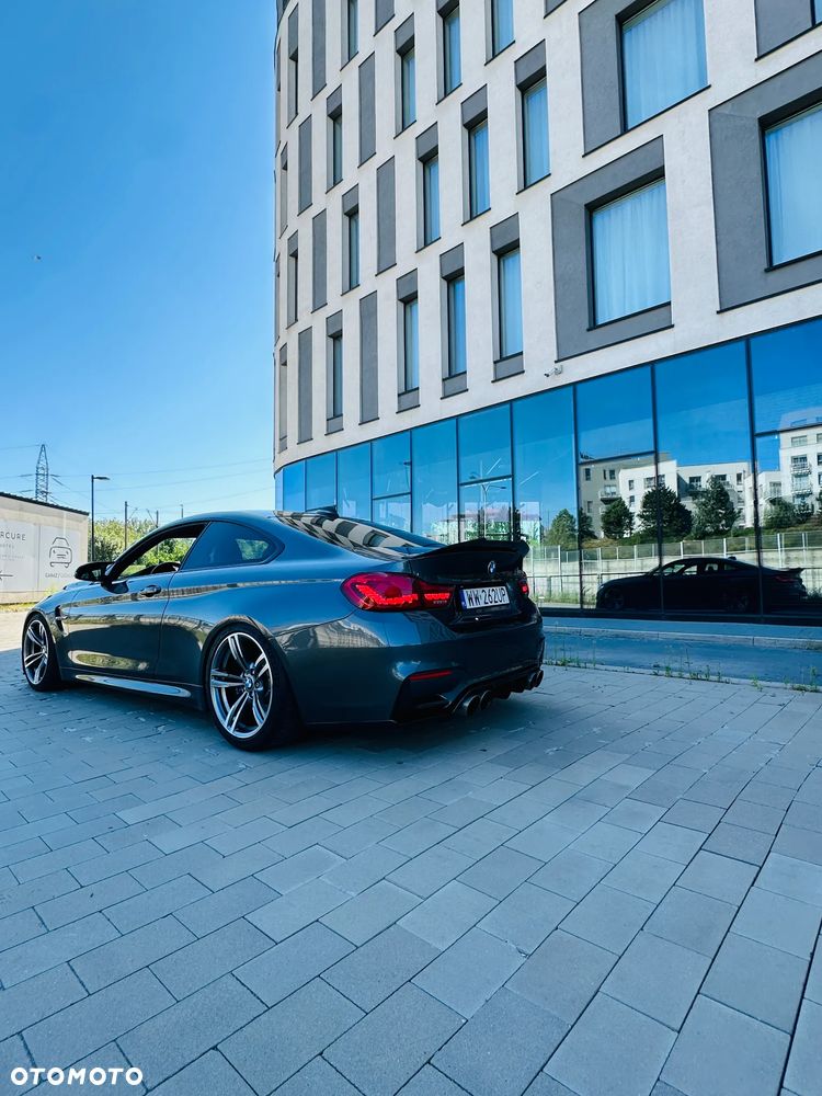 BMW M4 DKG - 33