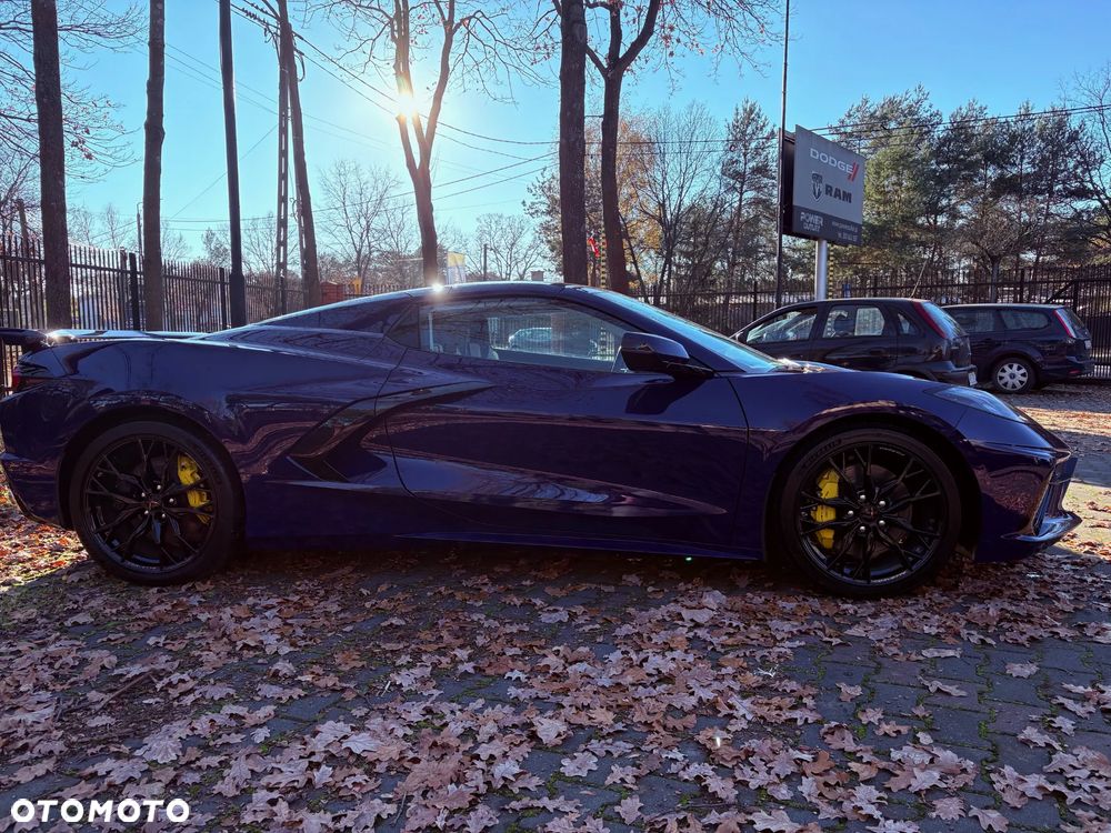 Chevrolet Corvette - 7