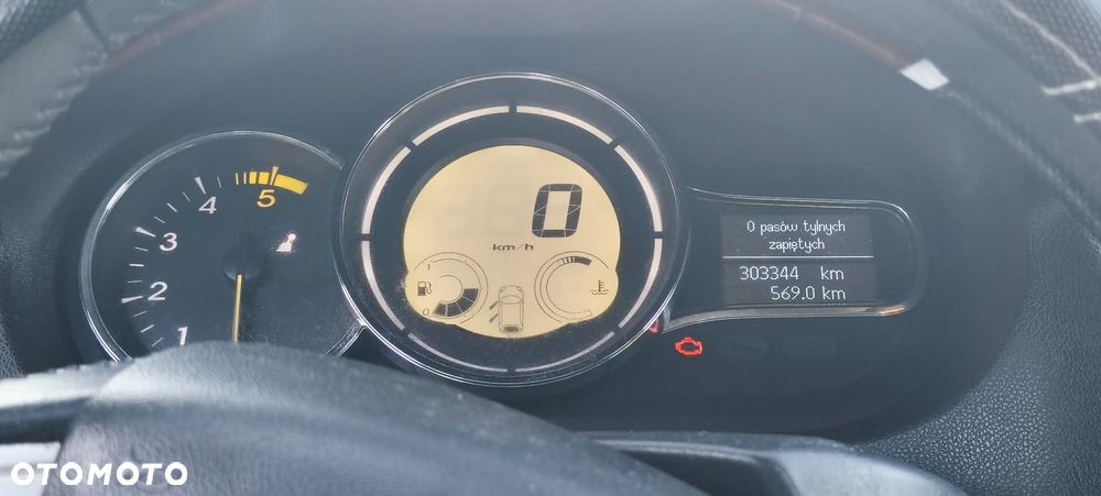 Renault Megane 1.9 dCi Bose Edition - 19