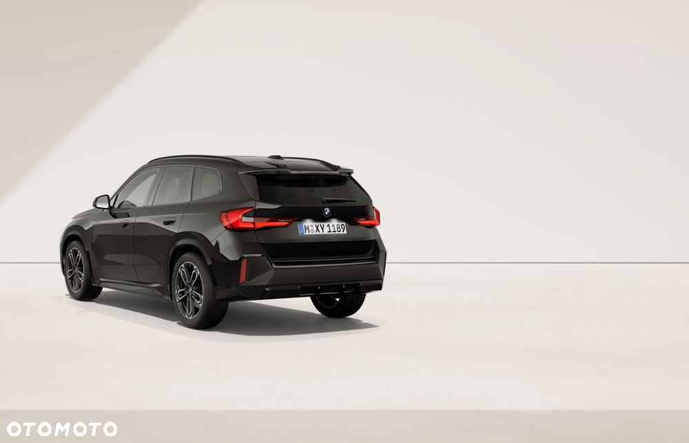 BMW X1 xDrive20d mHEV - 8