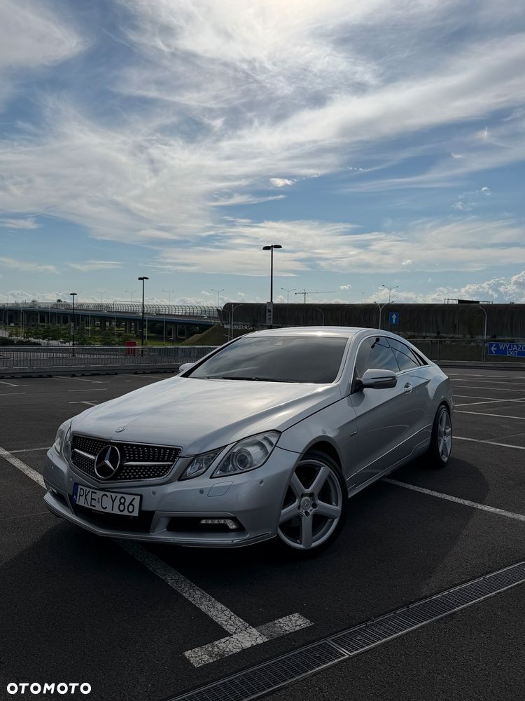 Mercedes-Benz Klasa E ver-250-cgi-blueefficiency - 1