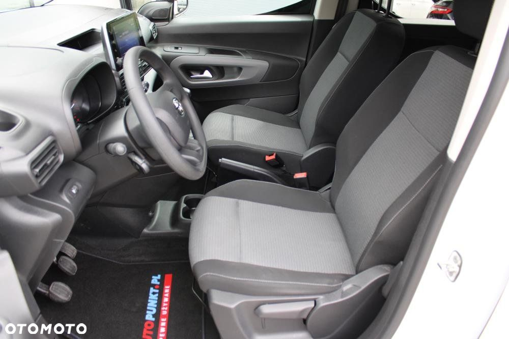 Toyota ProAce - 10