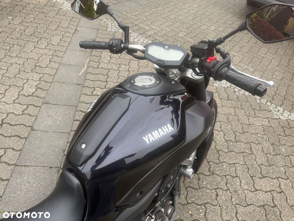 Yamaha MT - 11