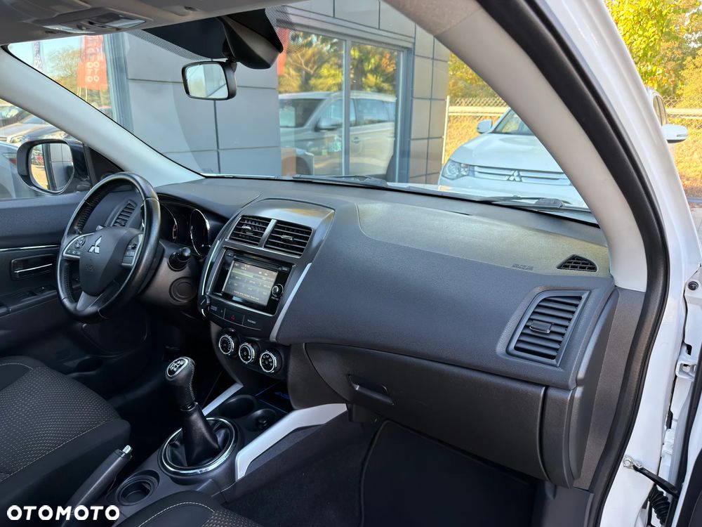 Mitsubishi ASX - 27