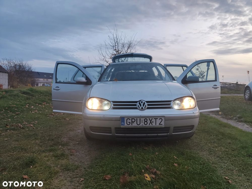 Volkswagen Golf 1.9 TDI Basis - 2