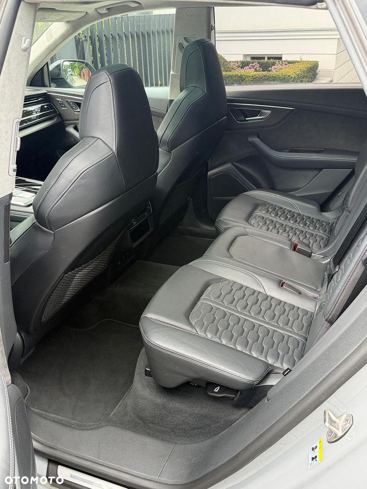 Audi RS Q8 - 18