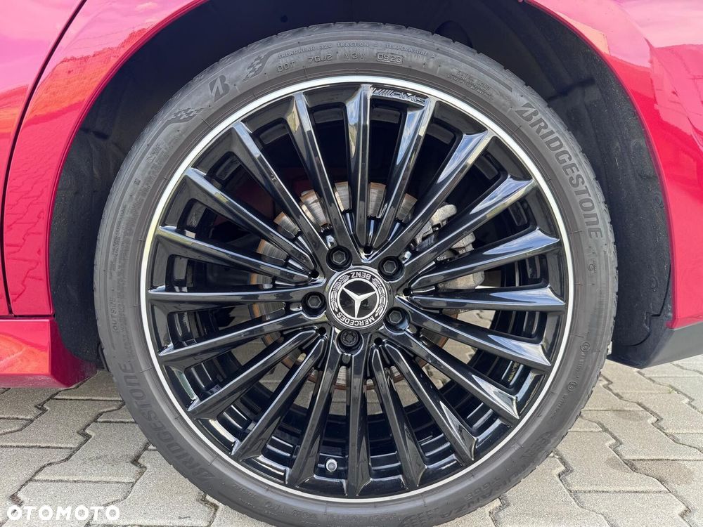 Mercedes-Benz CLA - 16