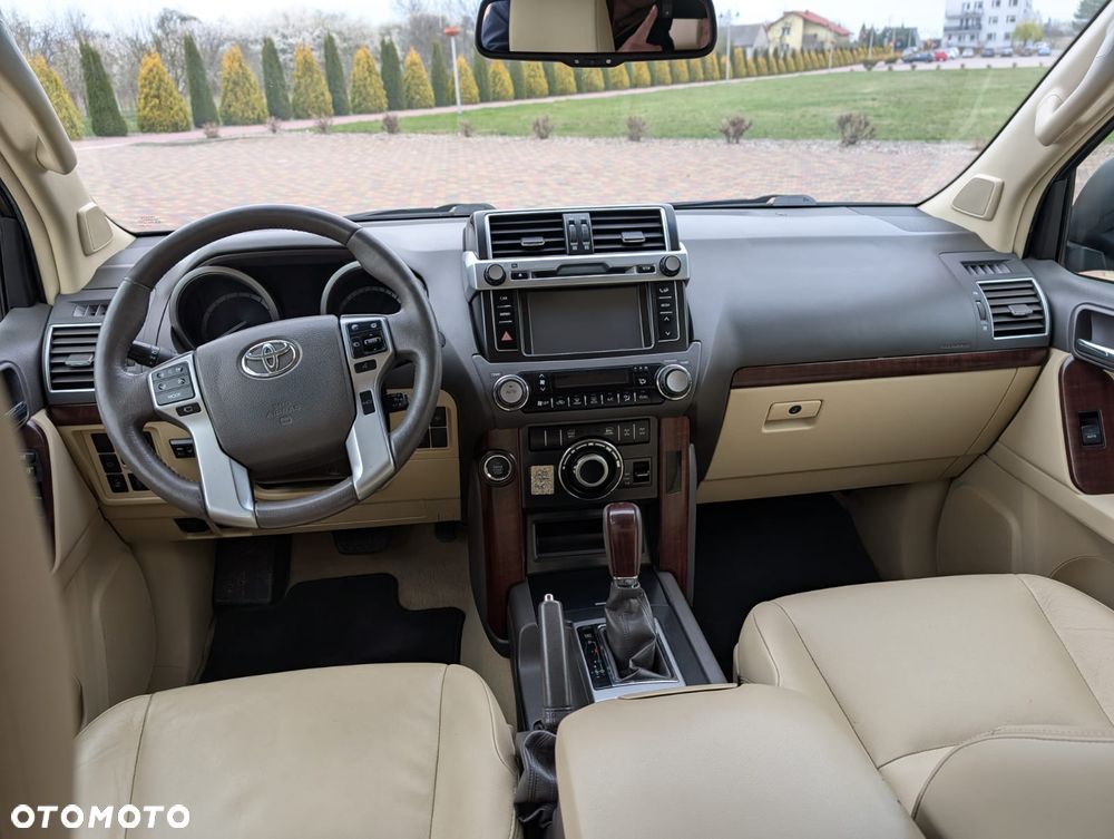 Toyota Land Cruiser LC 2.8 D-4D Invincible - 8