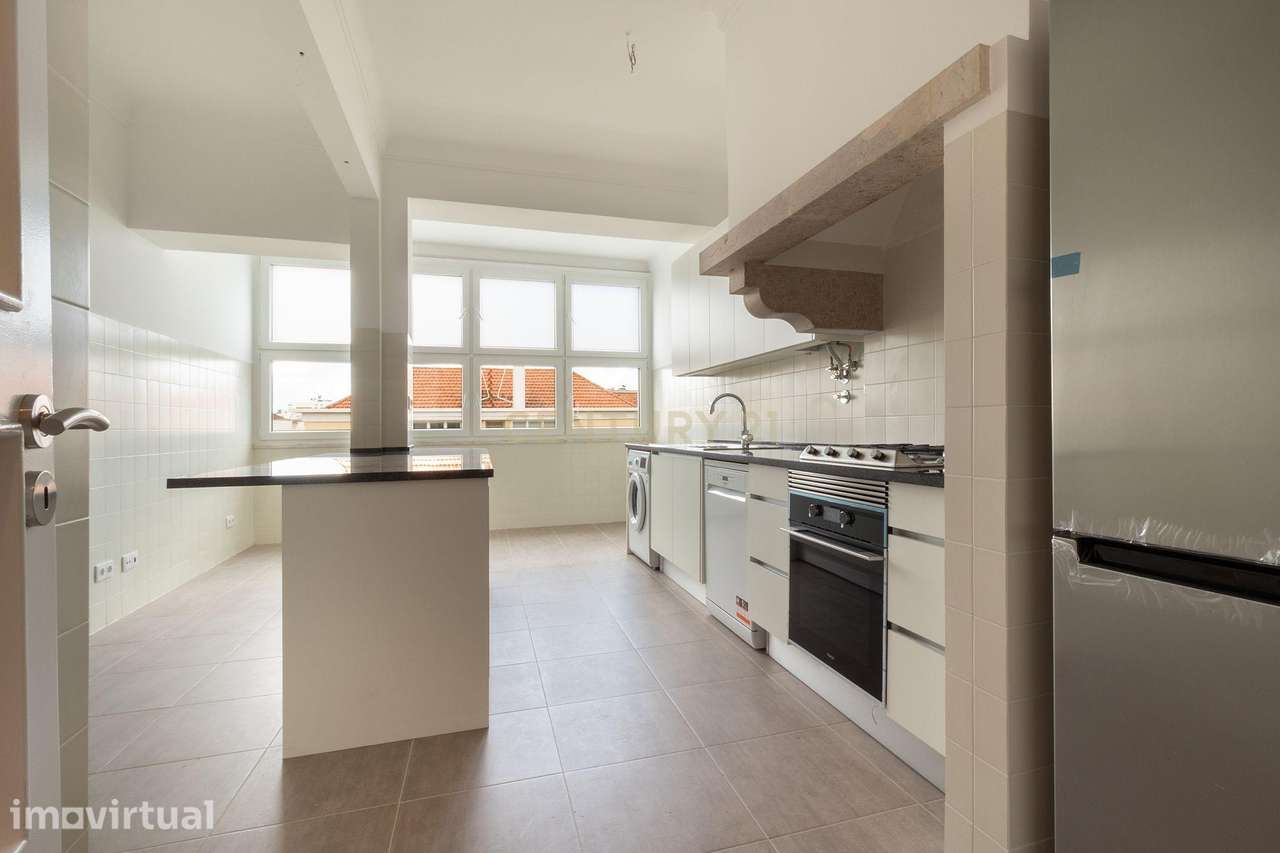 Apartamento T3 renovado no Bairro de São Miguel, Alvalade. Para Arrend - Grande imagem: 5/35