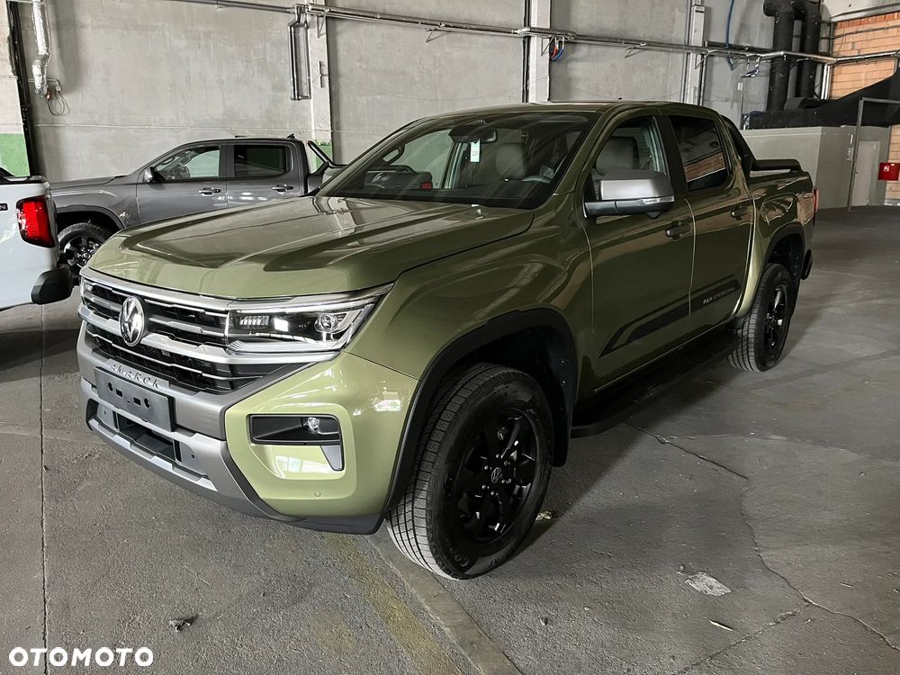 Volkswagen Amarok - 1