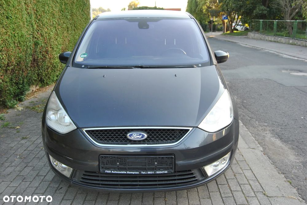 Ford Galaxy 2.0 Concept - 6