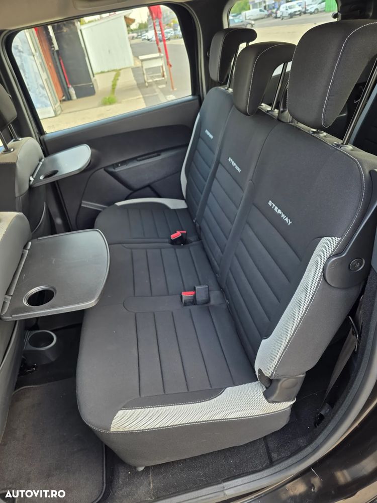 Dacia Lodgy - 21