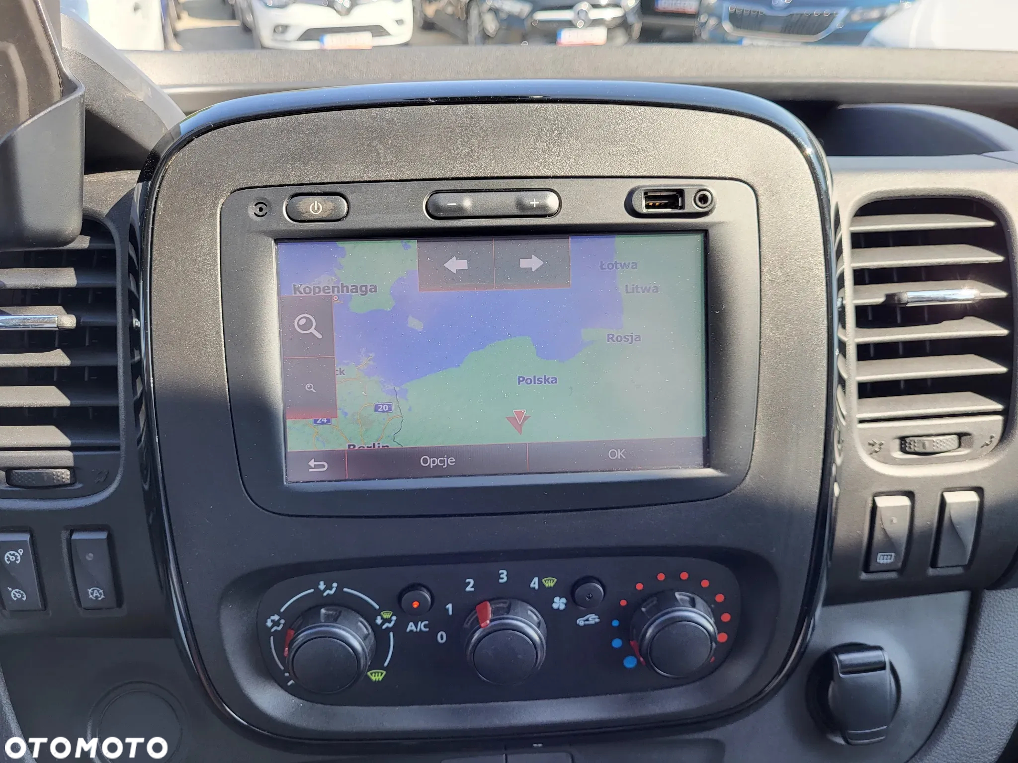 Opel Vivaro L1H1 - 11