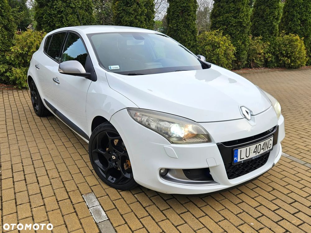 Renault Megane TCe 180 GT - 2