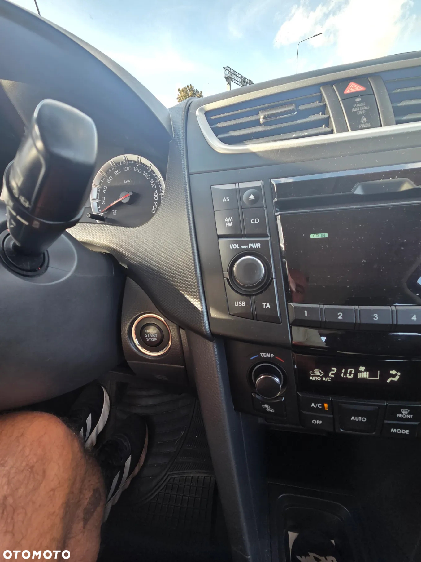 Suzuki Swift 1.2 Premium - 14