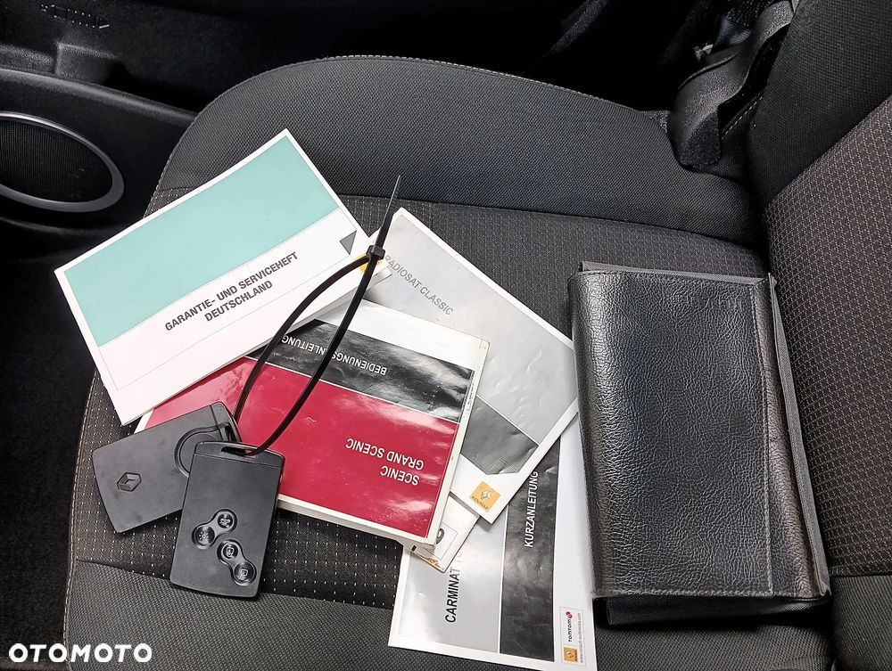 Renault Scenic 1.6 16V 110 Dynamique - 24