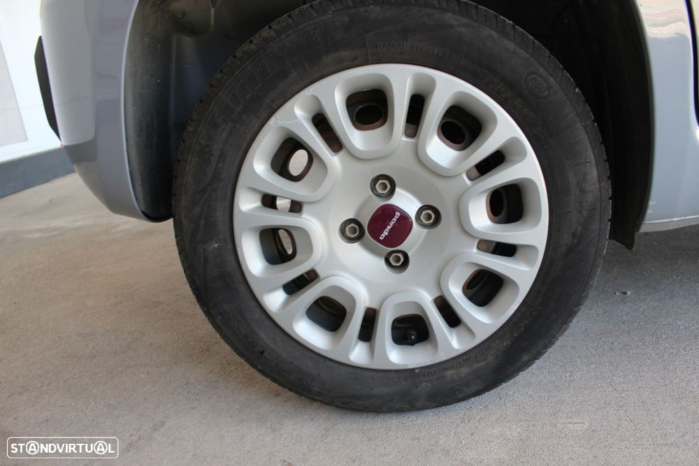 Fiat Panda 1.2 Lounge S&S - 9