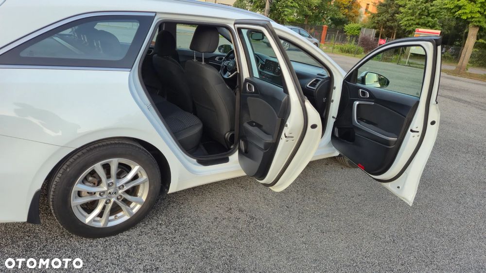 Kia Ceed - 6