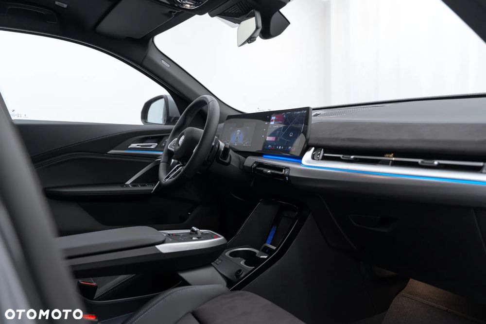 BMW X2 - 27