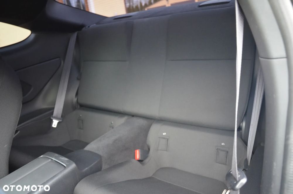 Toyota GR86 2.4 Dynamic - 34