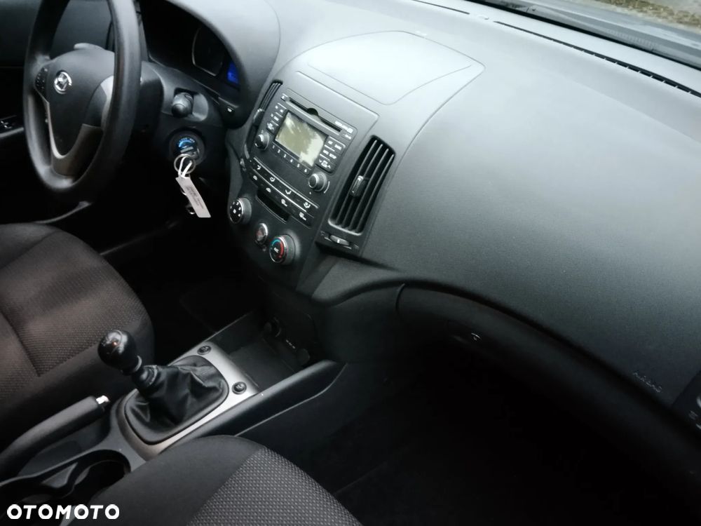 Hyundai i30 1.6 blue Comfort - 17