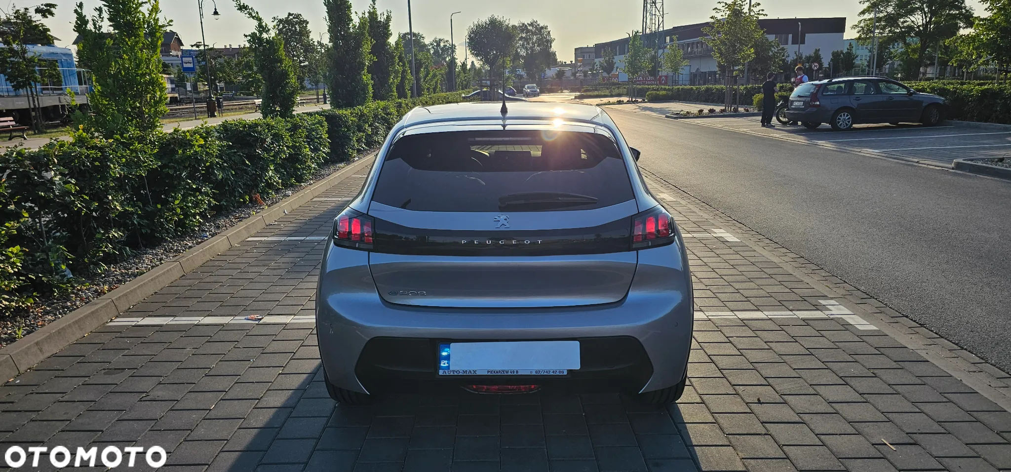 Peugeot 208 Elektromotor 136 E-Style - 33