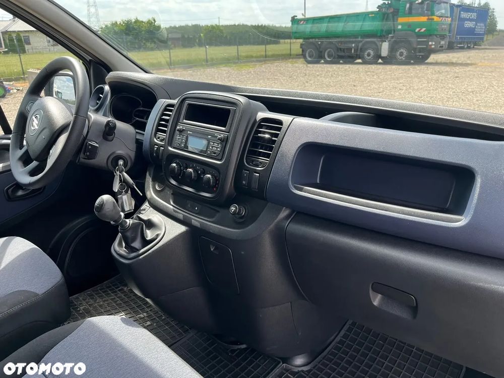 Opel VIVARO / 2018 / Import Francja - 10