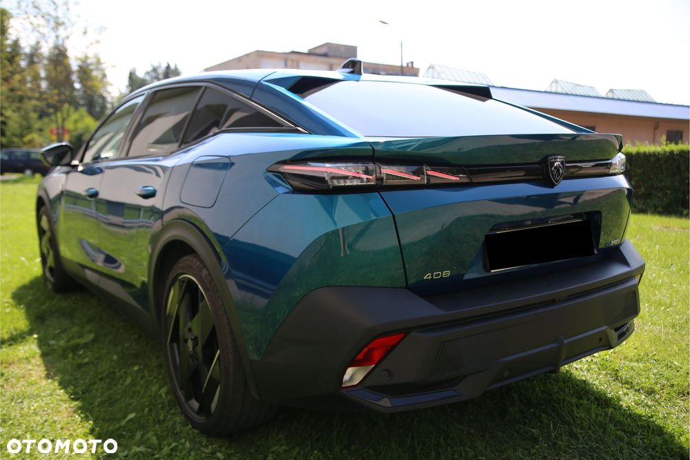 Peugeot 408 - 6
