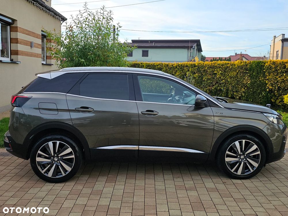 Peugeot 3008 1.6 PureTech GT S&S EAT8 - 11