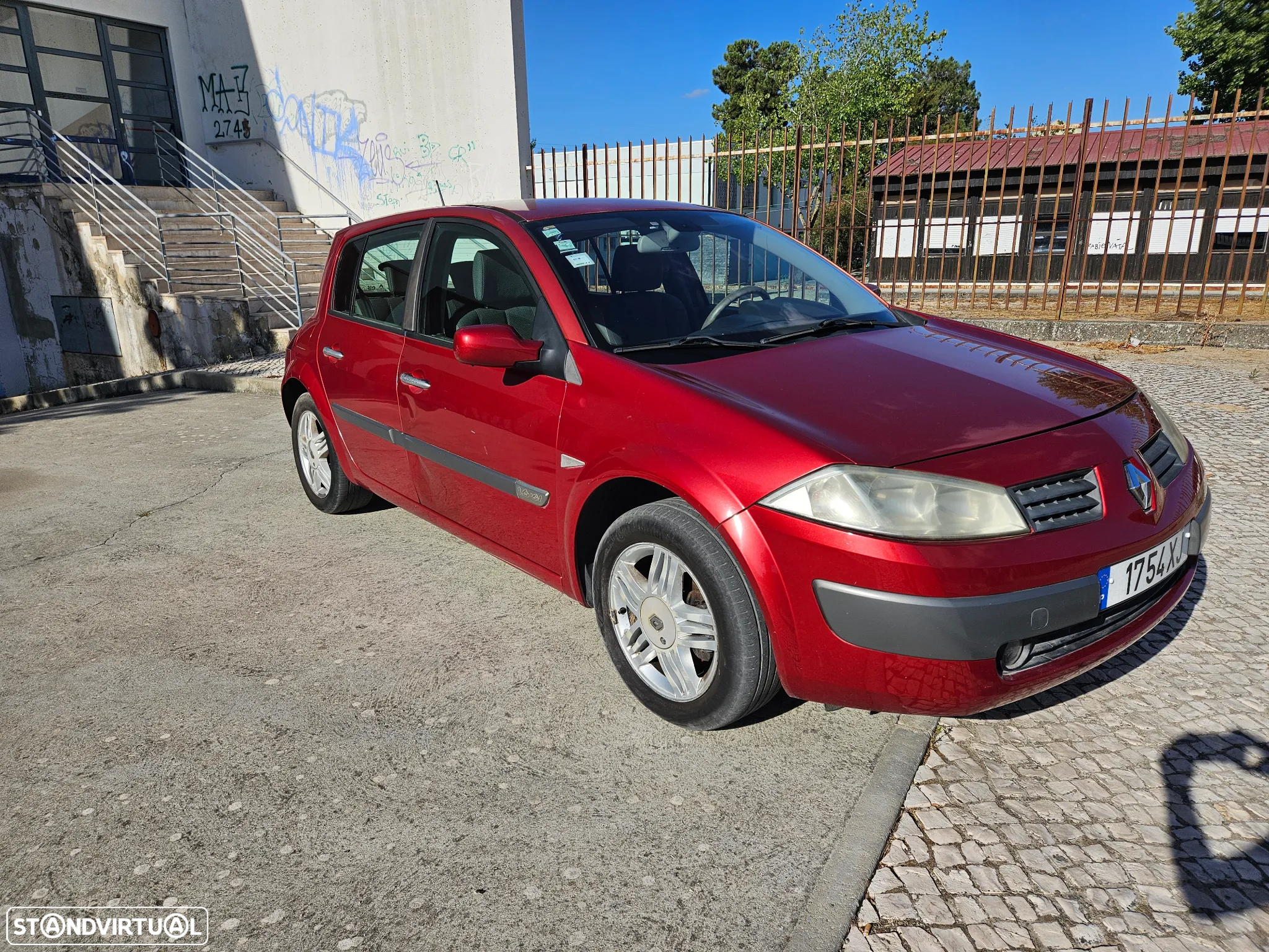 Renault Mégane 1.6 Confort Dynamique - 3