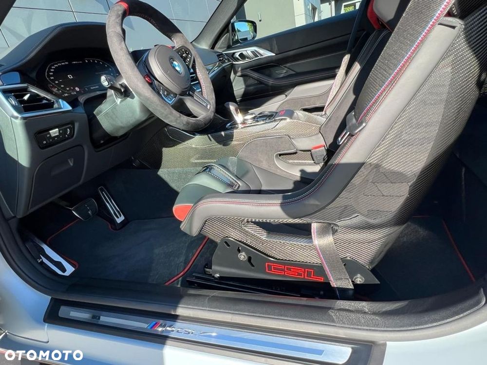 BMW M4 CSL sport - 19