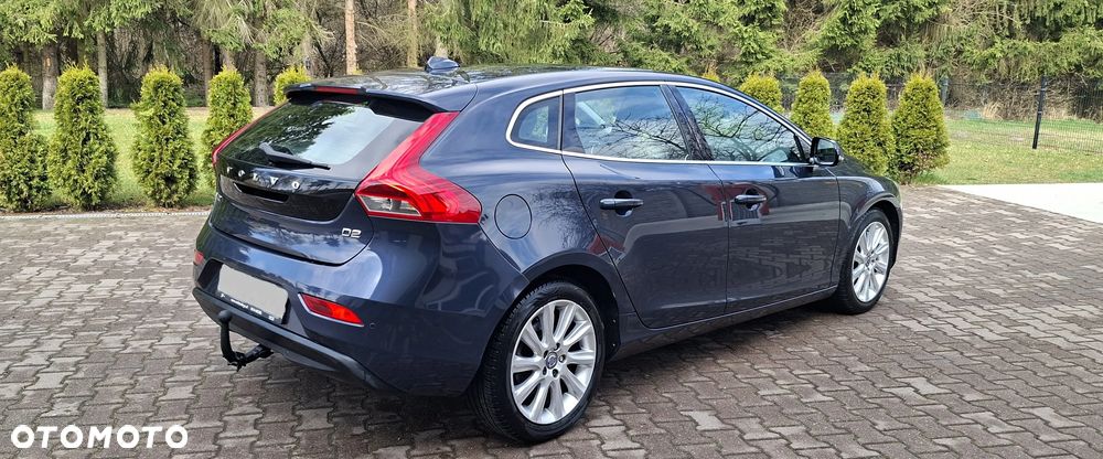 Volvo V40 D2 Momentum - 10