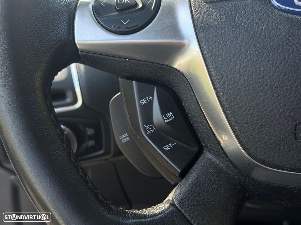 Ford Focus SW 1.6 TDCi DPF Titanium - 9