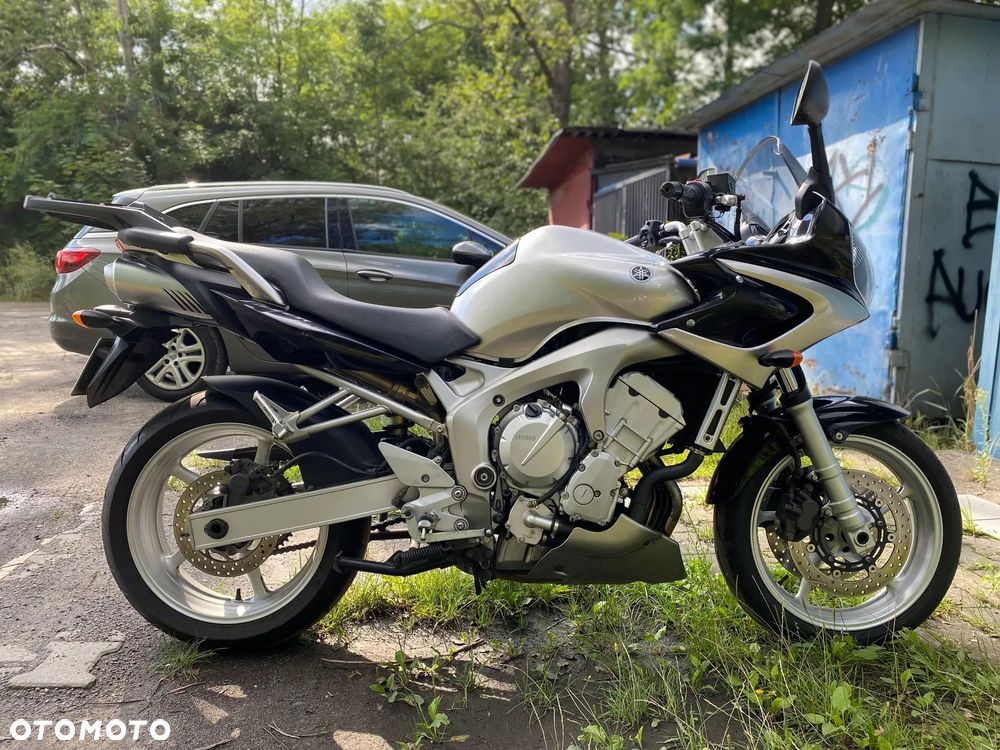 Yamaha FZ6 - 4