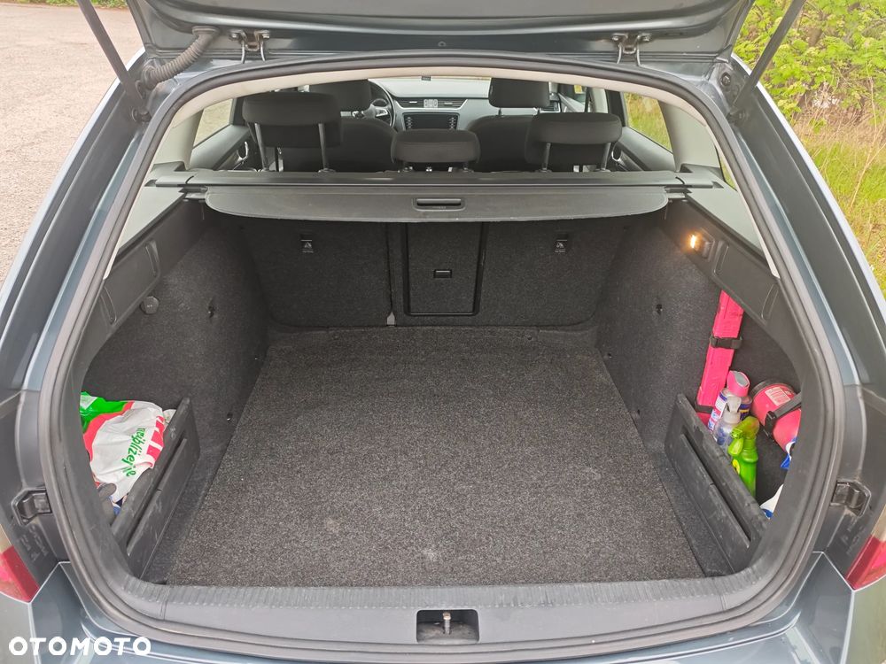 Skoda Octavia ver-2-0-tdi-edition-dsg - 8