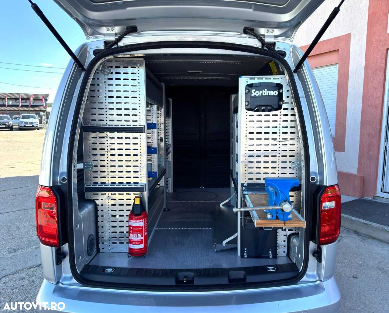 Volkswagen CADDY - 15