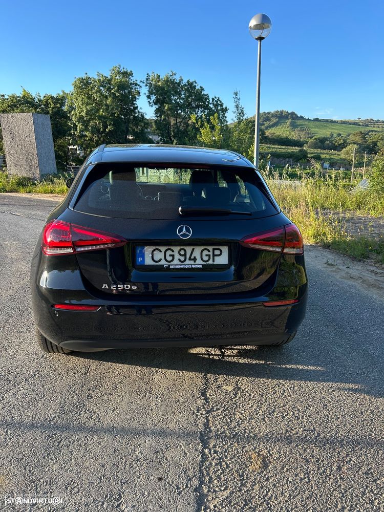 Mercedes-Benz A 250 e 8G-DCT Progressive - 3