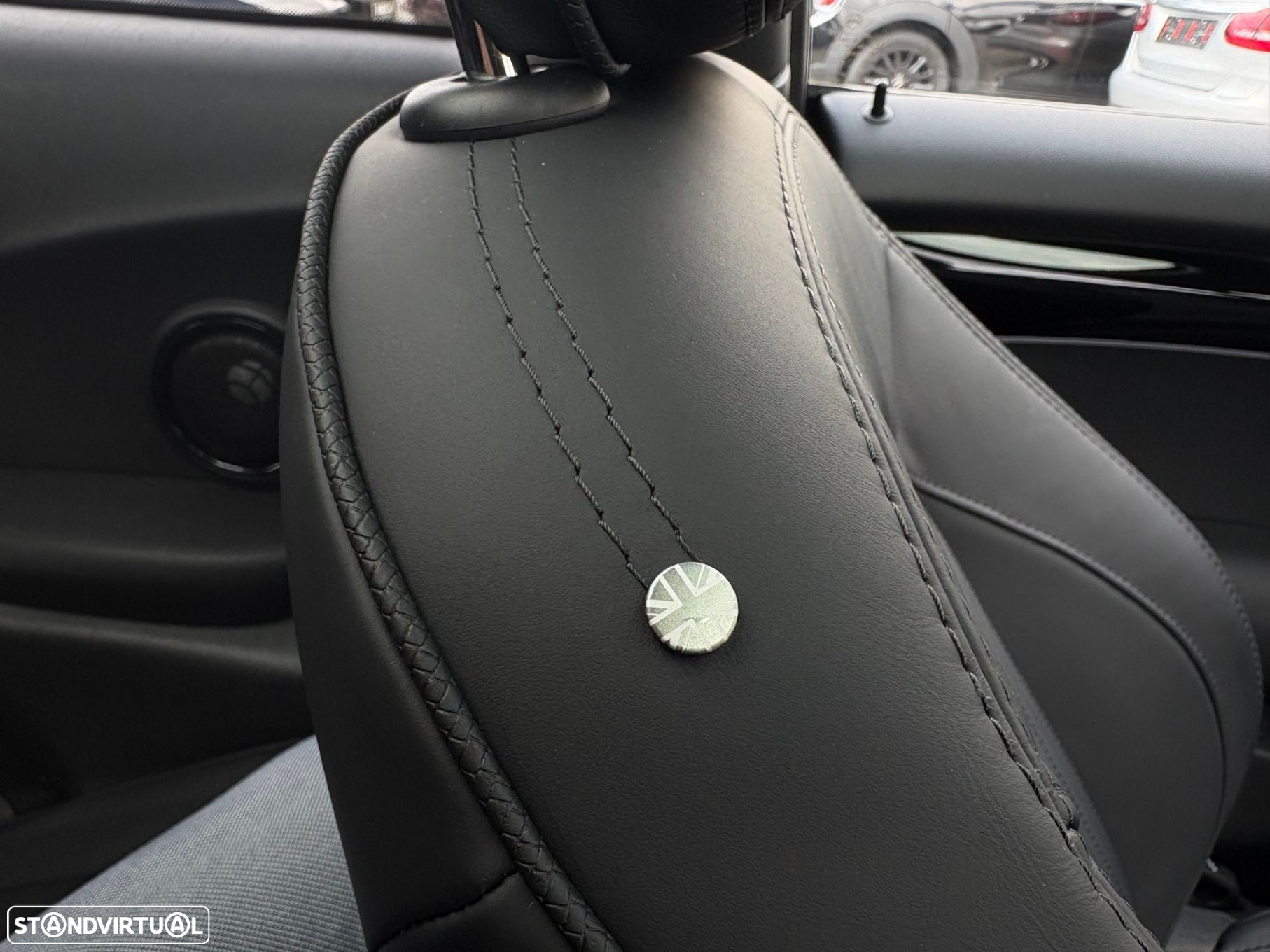 MINI 3 Portas Cooper SE Premium Yours - 15