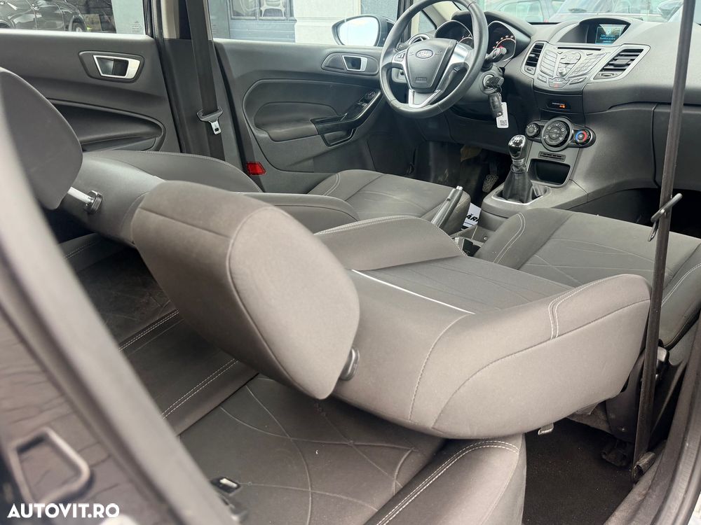 Ford Fiesta - 8