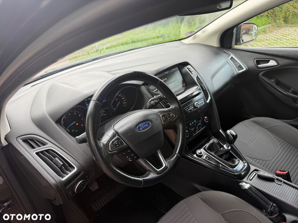 Ford Focus 1.0 EcoBoost Titanium ASS - 16